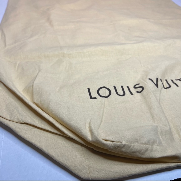Drawstring Dustbag Extra Large (Louis Vuitton) 30"x24"x11" - Picture 5 of 8